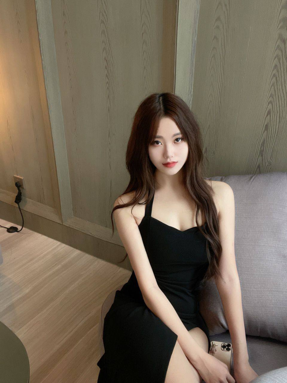 芝加哥私人兼职外围❤️经济不好所以来做❤️麻烦温柔对待我~把你当男友对待🤭！